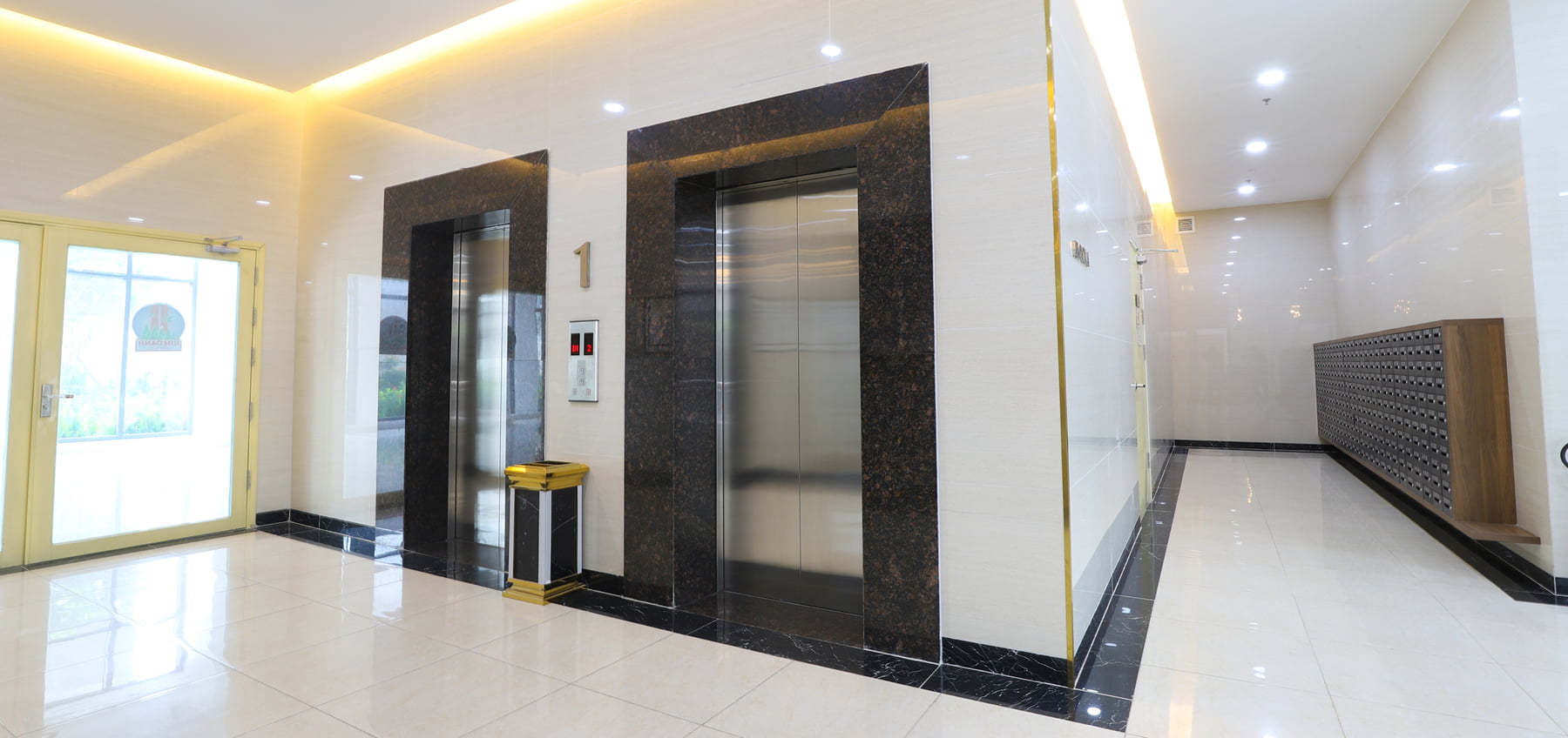 Khu vực thang máy tại The EastGate — nguồn Kim Oanh Group